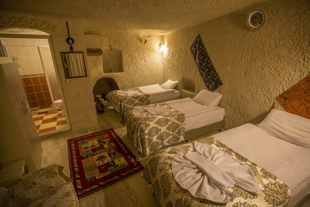 Mia Cappadocia Cave Hotel