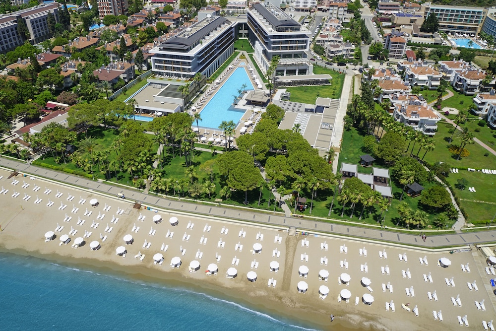 Acanthus & Cennet Barut Collection - All Inclusive