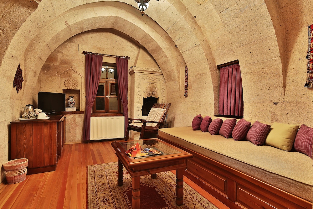 Cappadocia Cave Suites