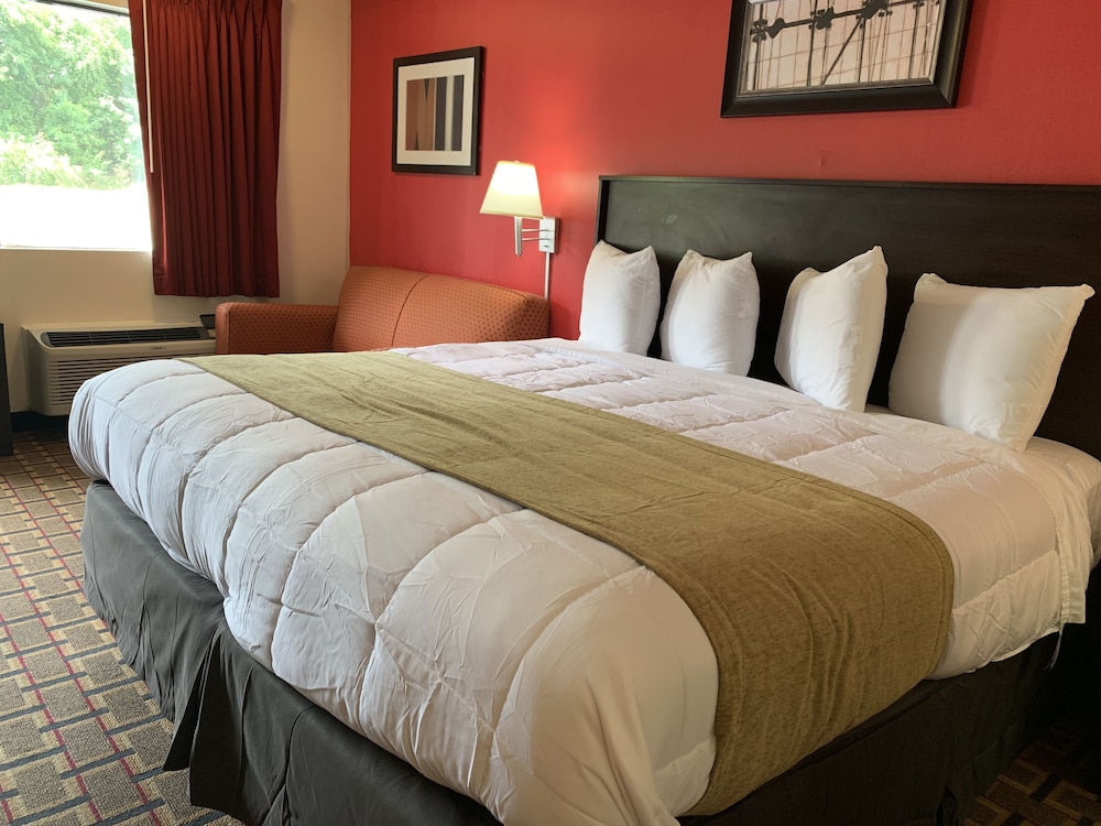 Americas Best Value Inn - Fredericksburg North