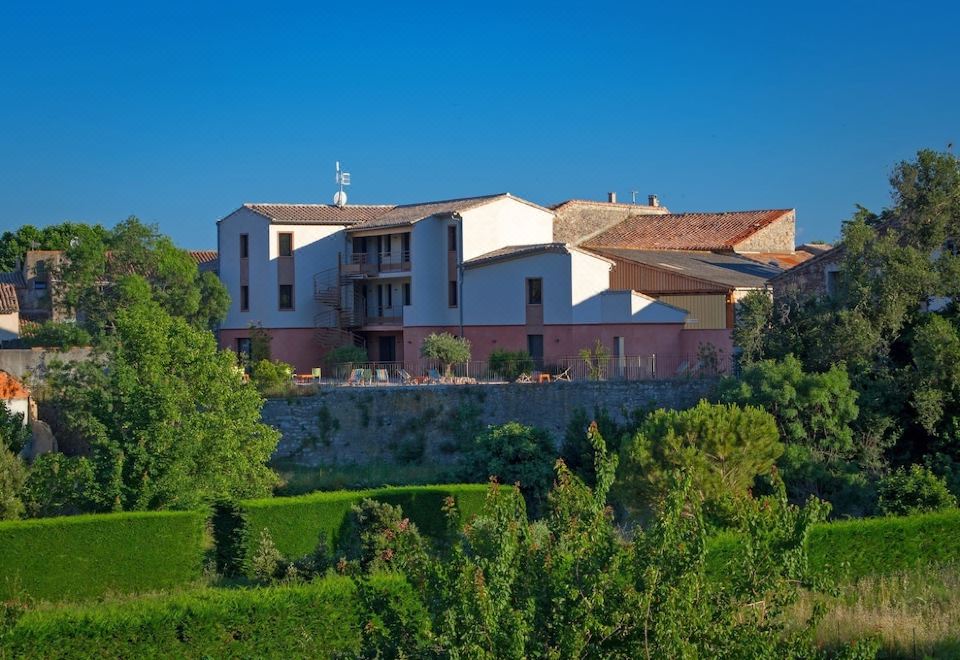 Contact Hôtel le Minervois - Hôtel & Restaurant Au Nord de Carcassonne - Housity