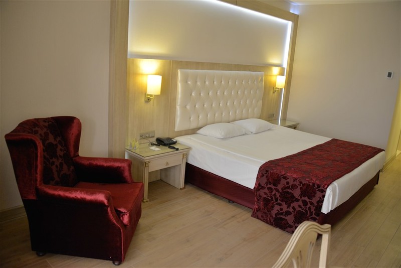 Ege Palas Business Hotel