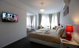 Himm Hotel - Housity