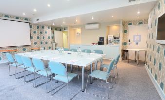 Citrus Hotel Cheltenham by Compass Hospitality