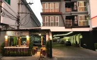 Central Mansion Hotel a Wang Thonglang