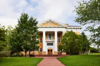 Graduate by Hilton Columbia SC Hotels near University of South Carolina