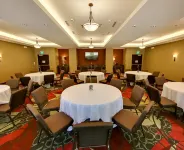 Holiday Inn Express & Suites Plymouth - Ann Arbor Area Hotels in Plymouth
