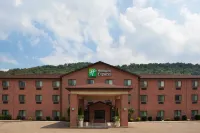 Wingate by Wyndham Newell Hotels in Elkrun Township