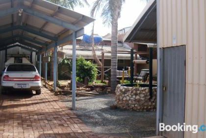 Boulder Lodge