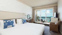 Golden Sands Hotels near Corbiere Lighthouse