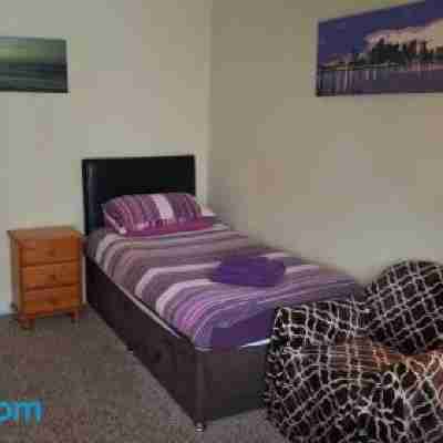 Station View Guest House Rooms