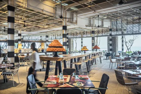 Como Uma Canggu Отели рядом с достопримечательностью «Бамбак Парк Виллас»