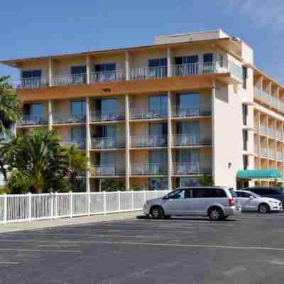 Hilton Garden Inn St. Pete Beach Hotel Exterior