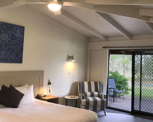 Hunter Valley Resort, Hunter Farm Adventure Centre & 4 Pines at The Farm Hotels in Pokolbin