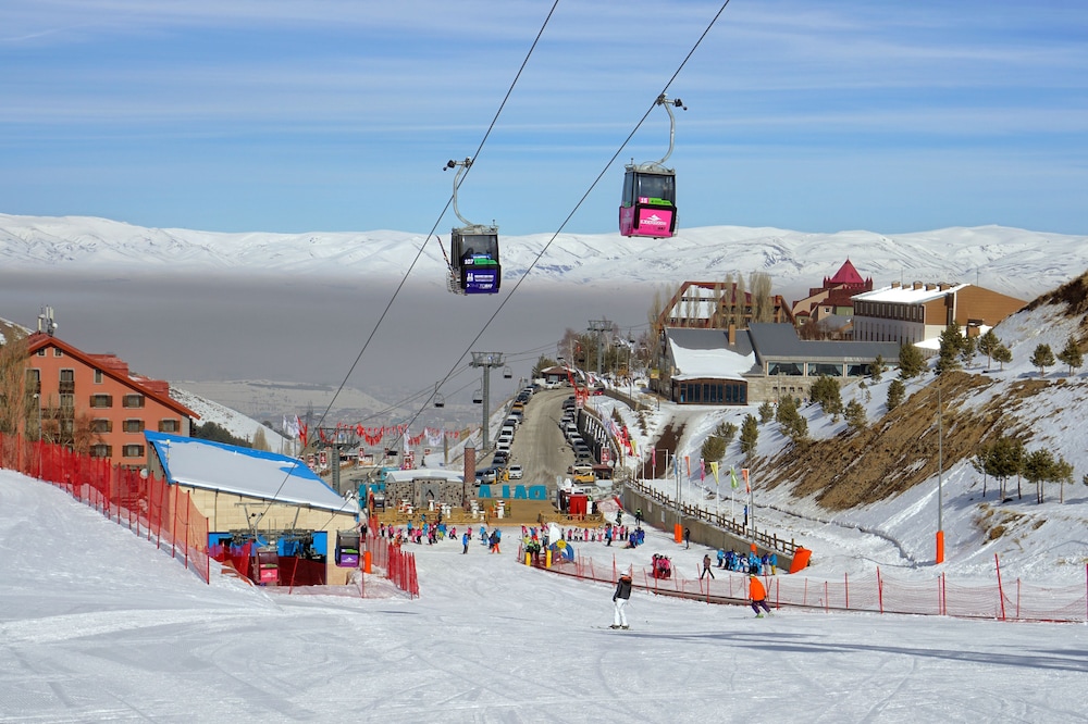 Dedeman Erzurum Palandöken Ski Lodge (Dedeman Palandoken Ski Lodge Hotel)