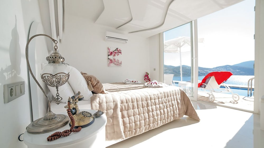 Asfiya Sea View Hotel