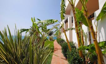 Playa Lucera 3 Bedroom Apartment with Open Sea Views from it's 2 Terraces