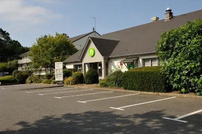 Campanile Lorient - Lanester Hotel dekat Parc des Expositions