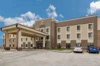 Comfort Inn and Suites Ames Near Isu Campus - Family