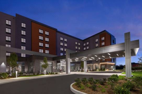 Holiday Inn Express Boston North-Woburn, an IHG Hotel-Woburn Updated 2022  Room Price-Reviews & Deals | Trip.com