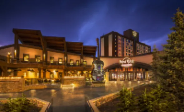 Golden Nugget Lake Tahoe