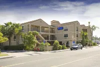 Laguna Inn and Suites