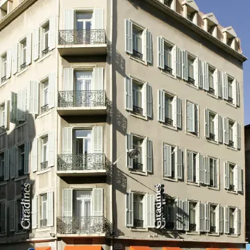 The Jay Hotel by HappyCulture