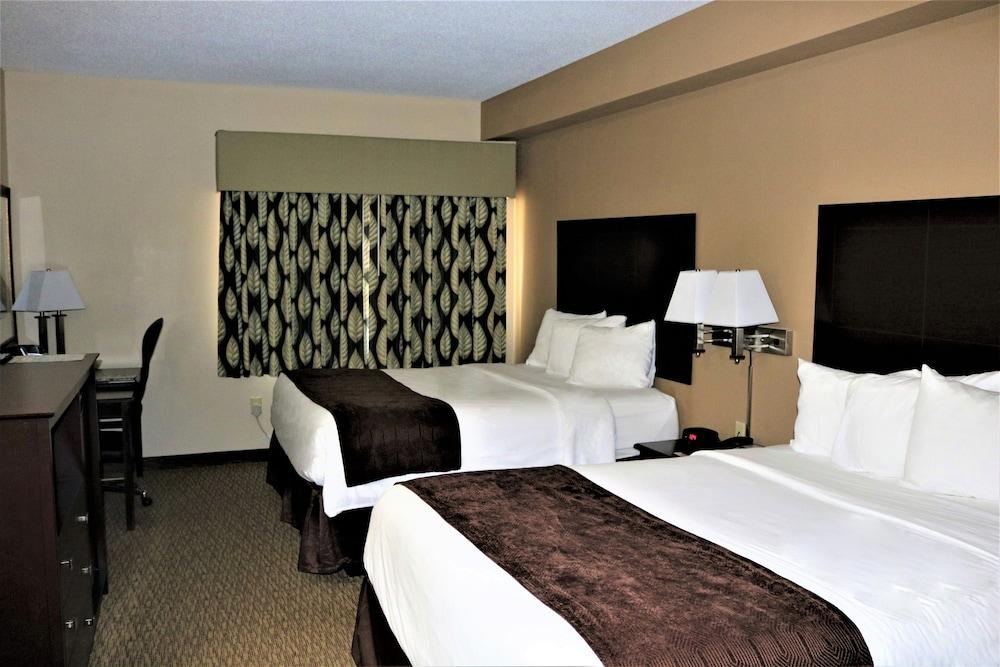 Rock Island Inn & Suites