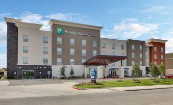 Holiday Inn Express & Suites Plano - the Colony