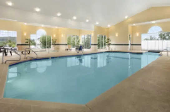 Country Inn & Suites by Radisson, Beckley, WV