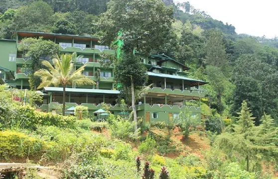 拉馬伯達瀑布酒店