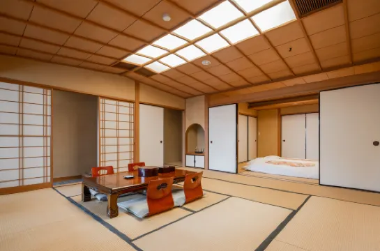 ATAMI KAKUREZATO（Atami Retreat）