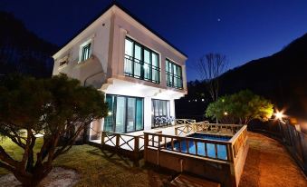 Gapyeong Eco Village Pension (Spa Pension, Pool Villa)