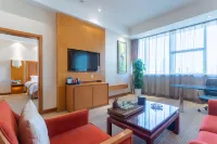 Xinyue Ruijing Grand Hotel (Dongying Ginza Mall Shengli Oilfield Central Hospital)
