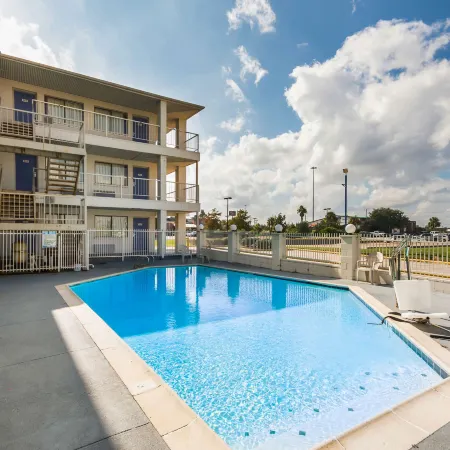 Americas Best Value Inn & Suites Humble