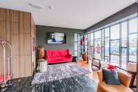 Roxy Hotel Padungan