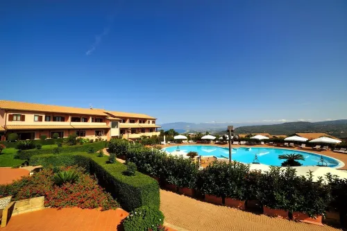Popilia Country Resort فنادق في Pizzo