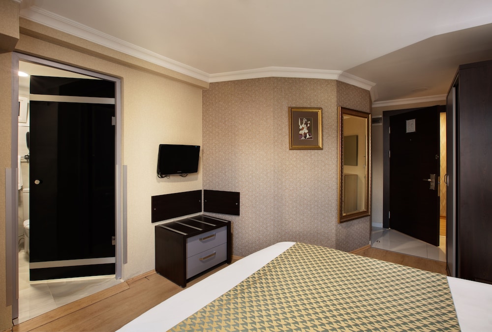 Gallery Residence & Hotel