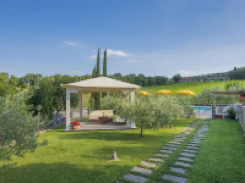 Noemi Hoteles en Bucine