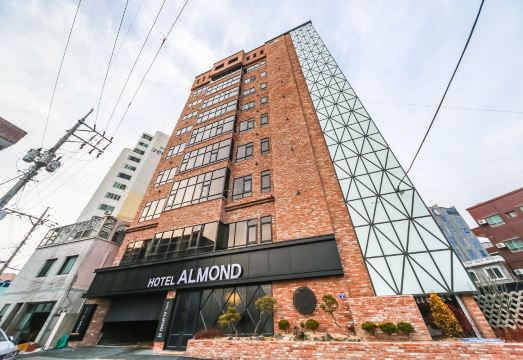 창원 진해 아몬드 호텔