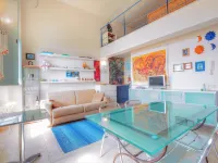 Suite 48