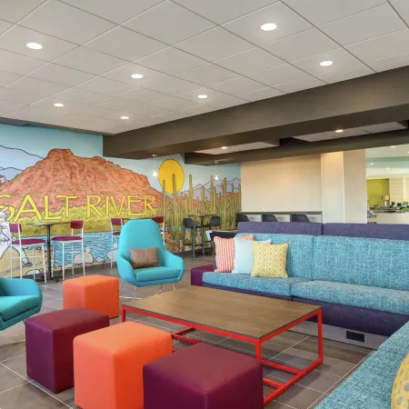 Tru by Hilton Scottsdale Salt River