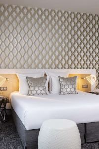 Best 10 Hotels Near VANS Store Paris Bastille from USD 26/Night-Paris for  2023 | Trip.com