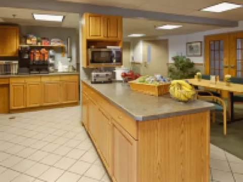 Super 8 by Wyndham Kenora Hoteles en Kenora