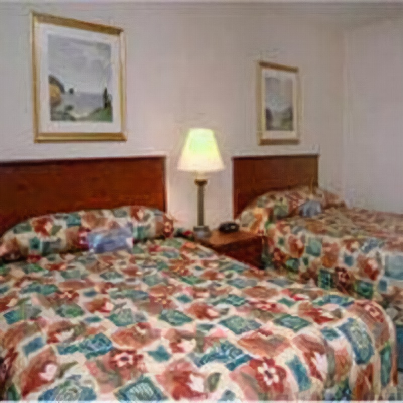 Quality Inn & Suites Warren - Detroit