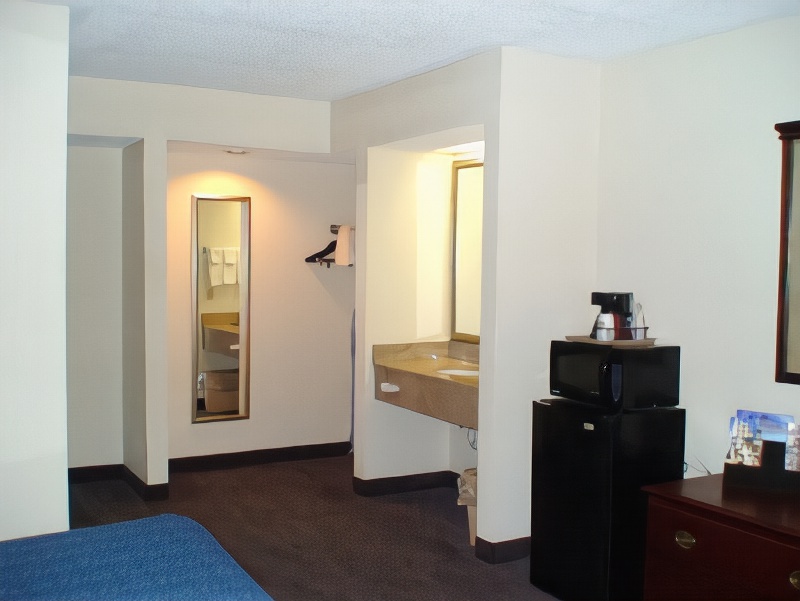 Best Western Tallahassee-Downtown Inn & Suites