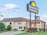 Days Inn by Wyndham Oklahoma City Các khách sạn gần Prince Engineering Center