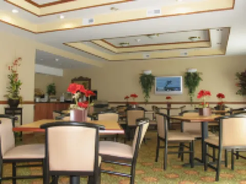 Spark by Hilton Smithfield I-95 Hotels in Smithfield