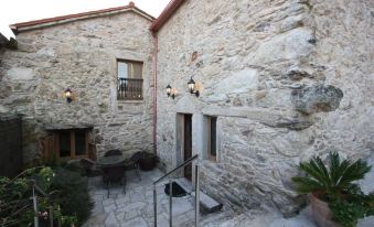 House - 5 Bedrooms - 107654