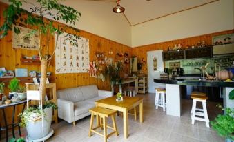 Pension on the Sea Shore in the Bosom Department (Byeonsanbando)